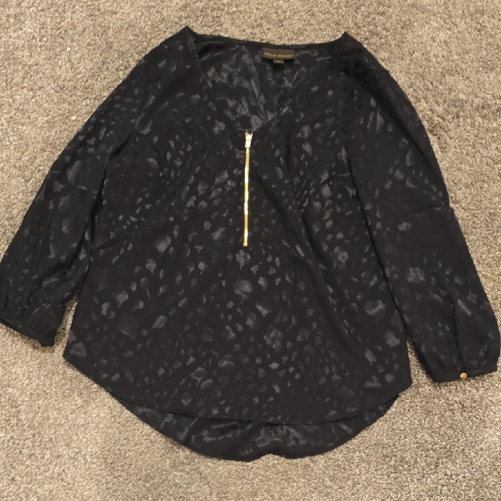 BOLD elements Black Patterned Zip-Up Blouse - image 5